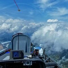 Flugwegposition um 08:46:42: Aufgenommen in der Nähe von Gemeinde Payerbach, Österreich in 1513 Meter